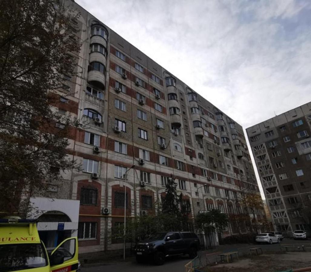 Апартаменты На Улице Розыбакиева, 103 Almaty Ngoại thất bức ảnh